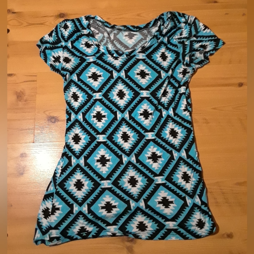 Teal tribal tee